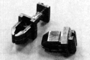 TFA-2, замок дверцы прибора